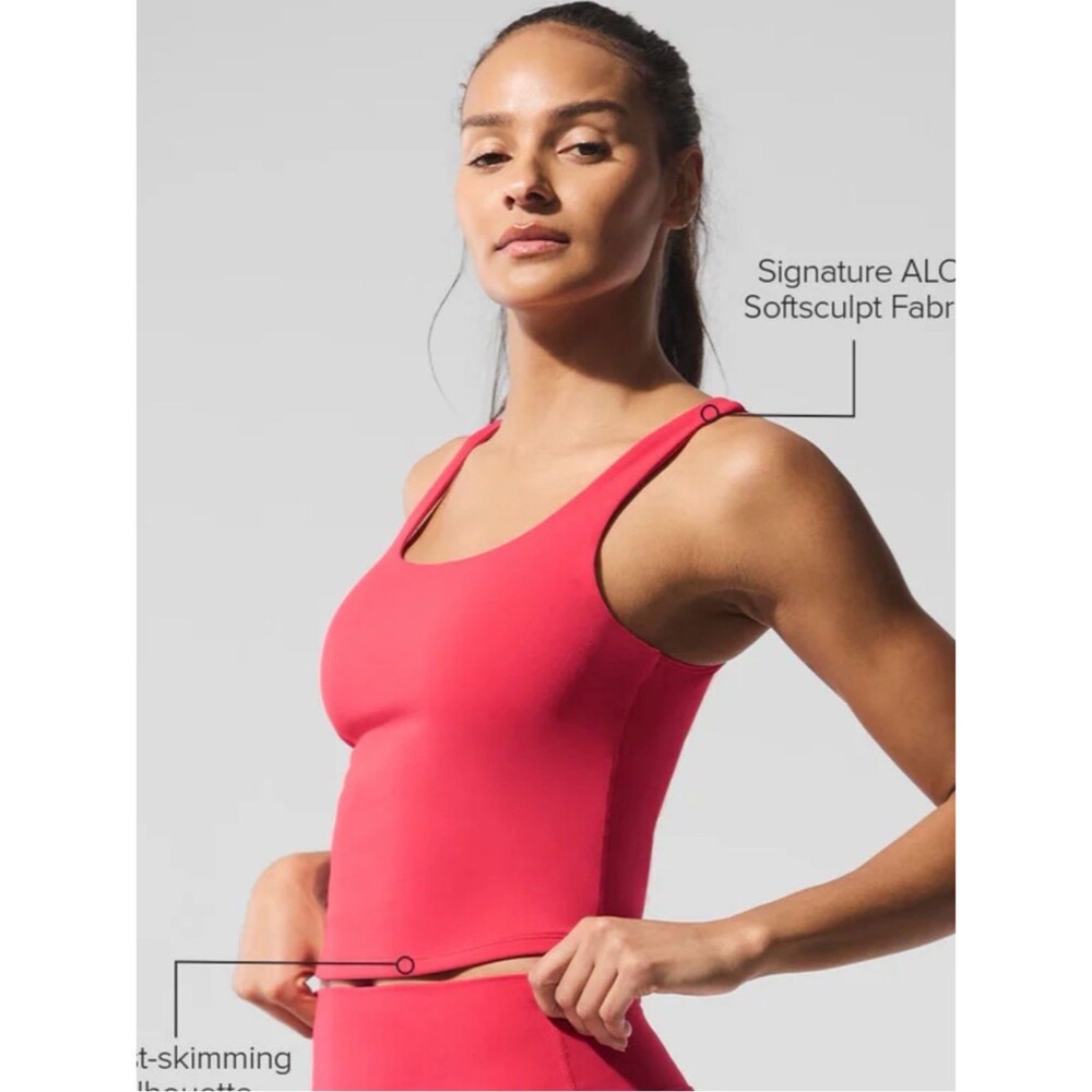Alo-yoga Candy Red Precision Sculptank